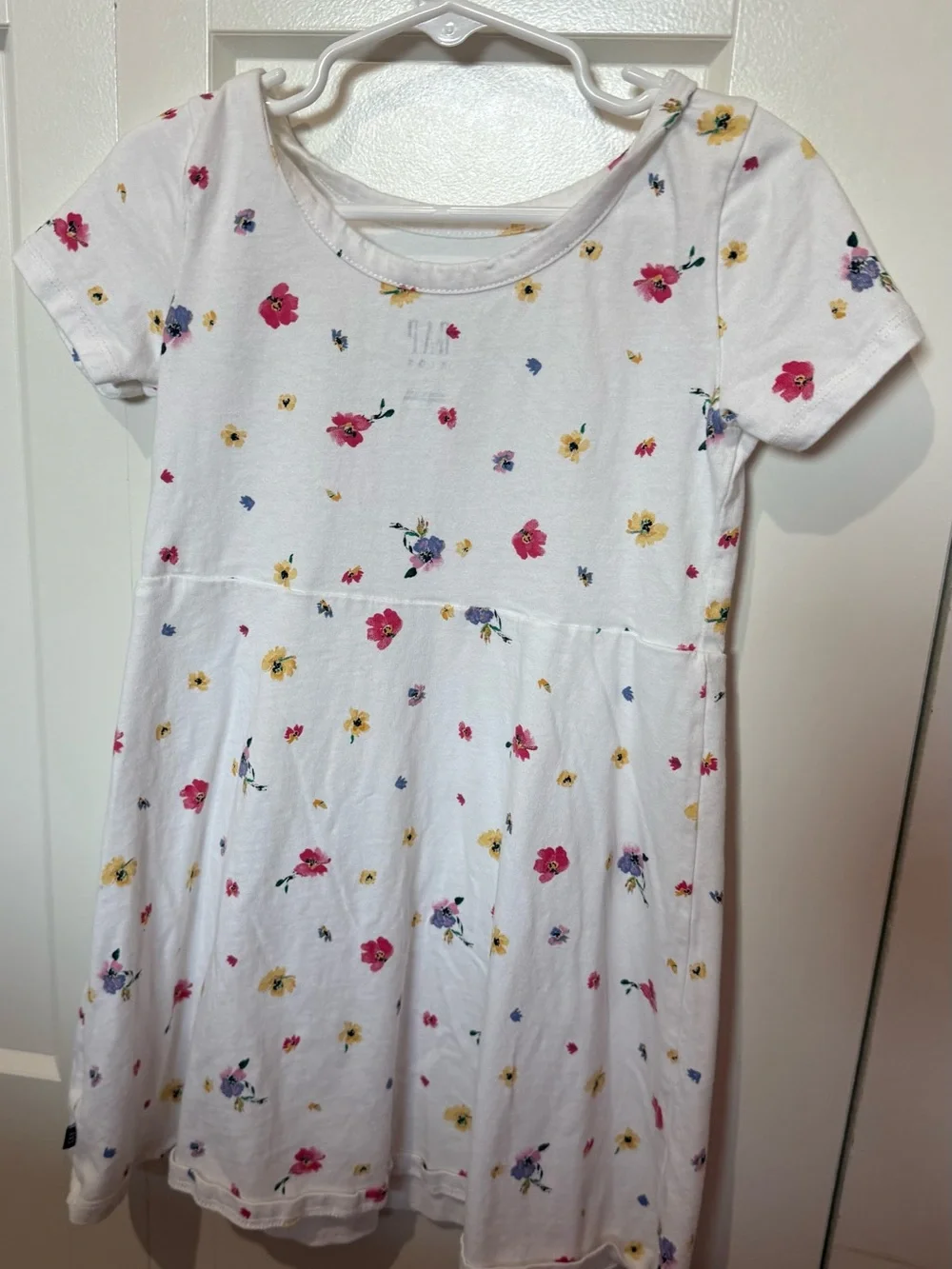 GAP White Short-Sleeve Floral Cotton Dress with Pink, Yellow & Blue Flowers
